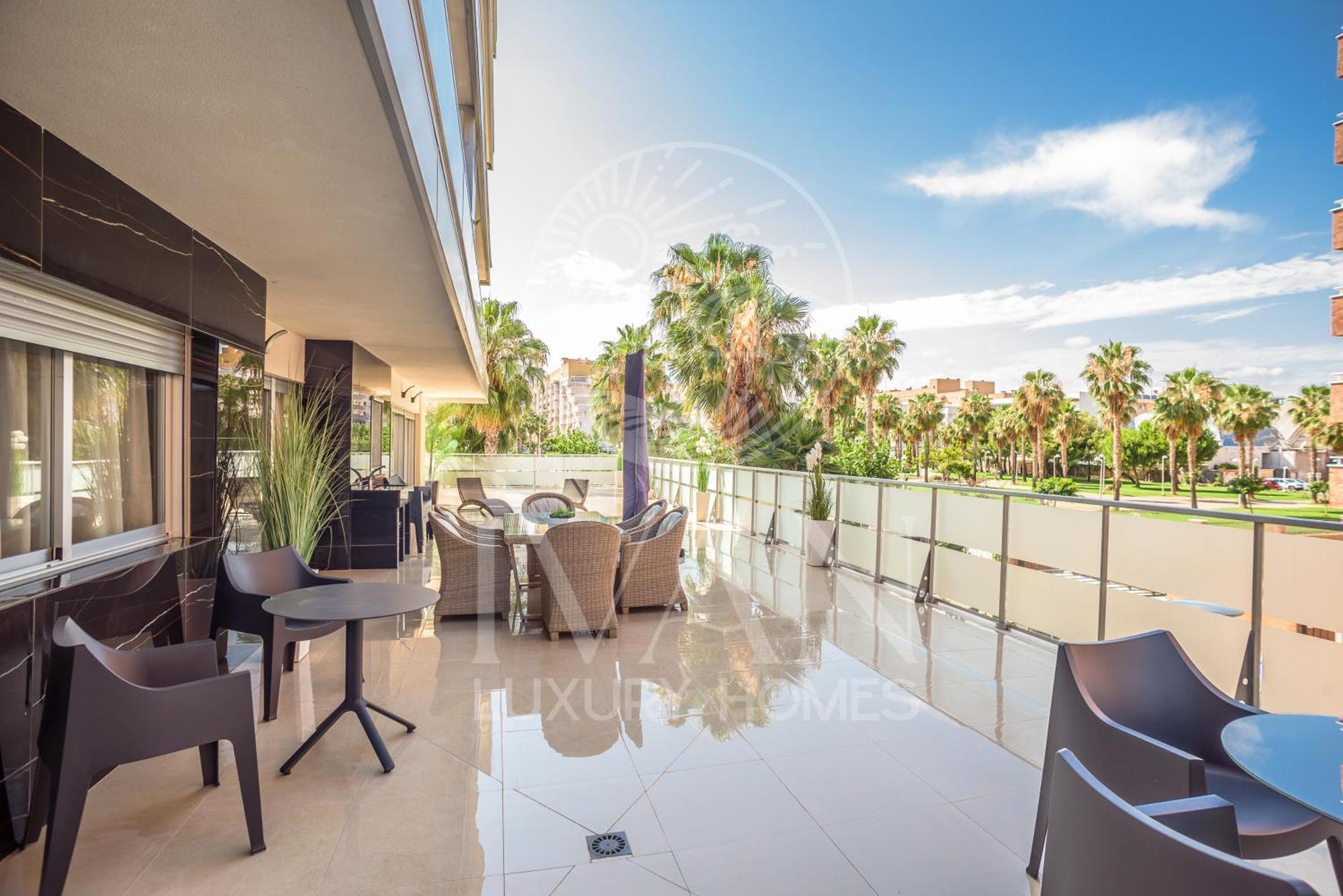 Casa Nicole - Iván Luxury Homes - SEMIFRONTAL - 10ª Planta - Sur- 1ª Linea de Playa Oropesa del Mar Exterior foto